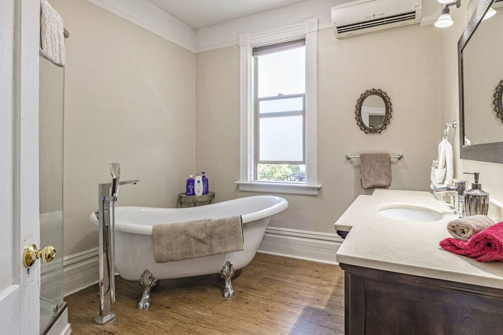 Photo of Bathroom in Vernon