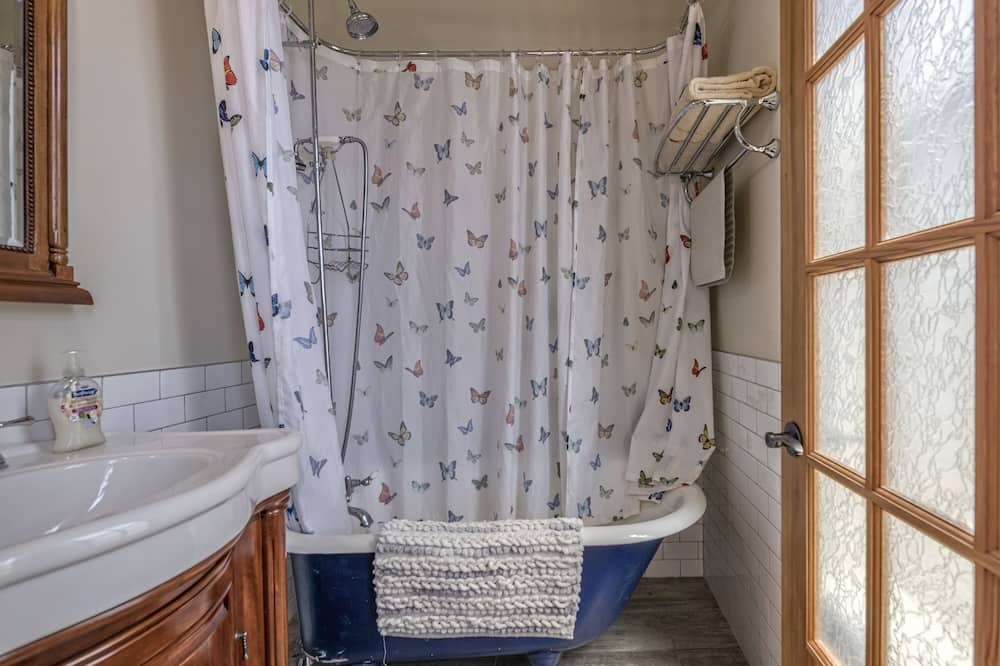 Photo of Bathroom in Vernon