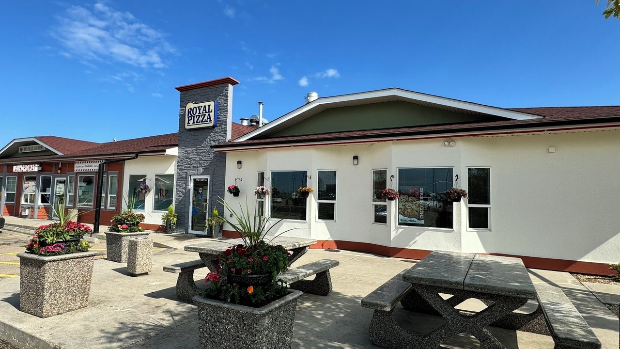 Photo of Others in Leduc