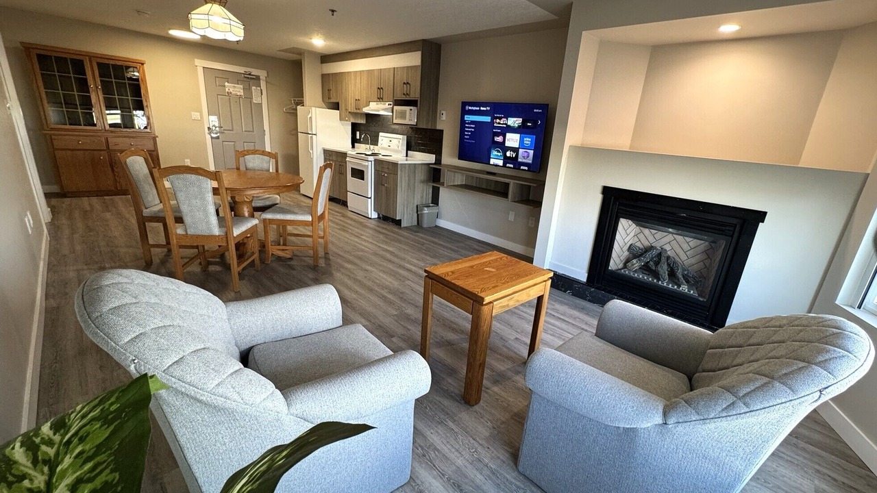 Photo of Livingroom in Leduc
