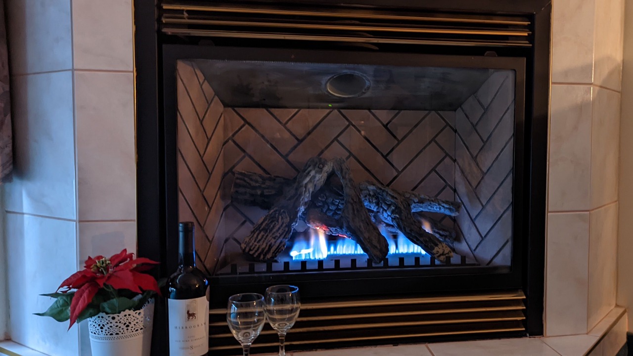 Photo of Livingroom in Leduc