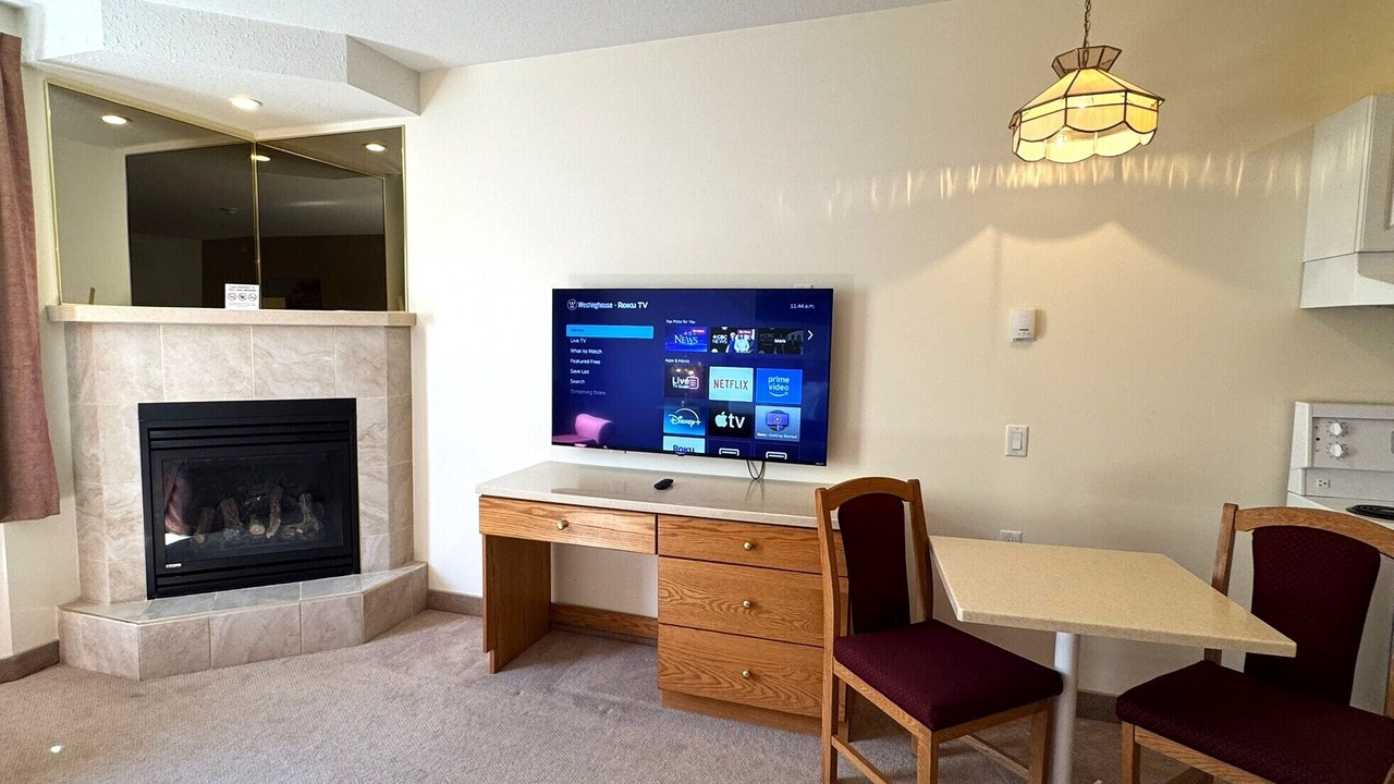 Photo of Livingroom in Ponoka