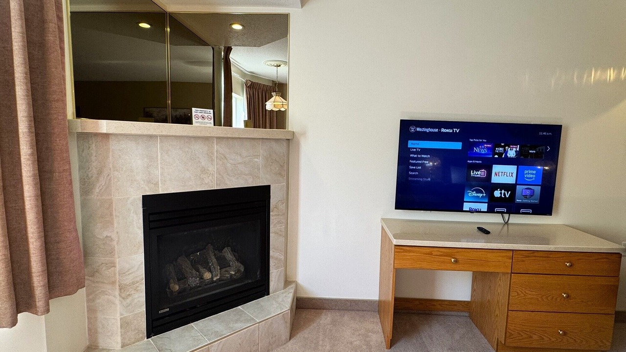 Photo of Livingroom in Ponoka
