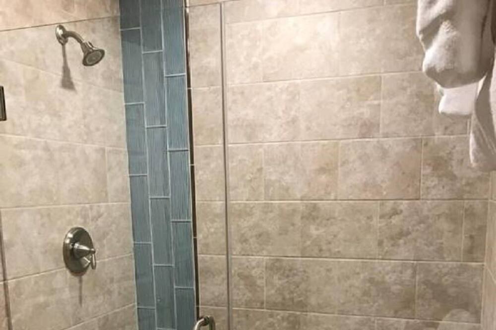 Photo of Bathroom in Lincoln