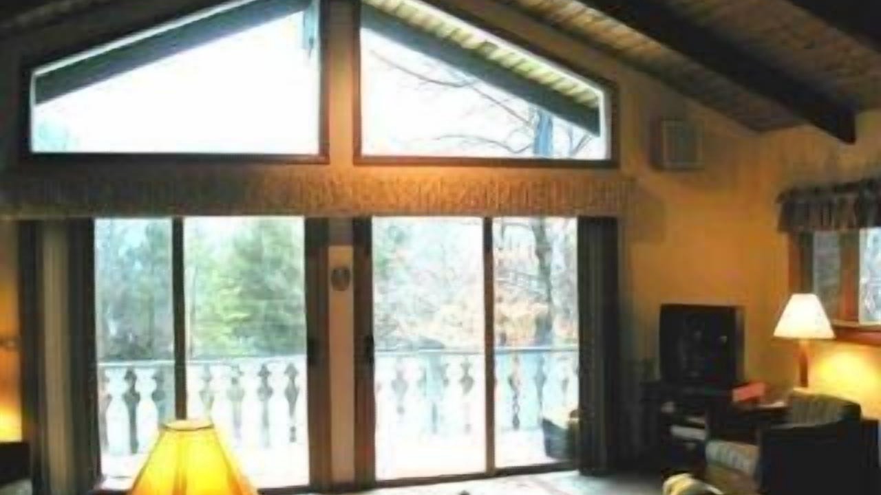 Photo of Livingroom in Birchview by the Saco