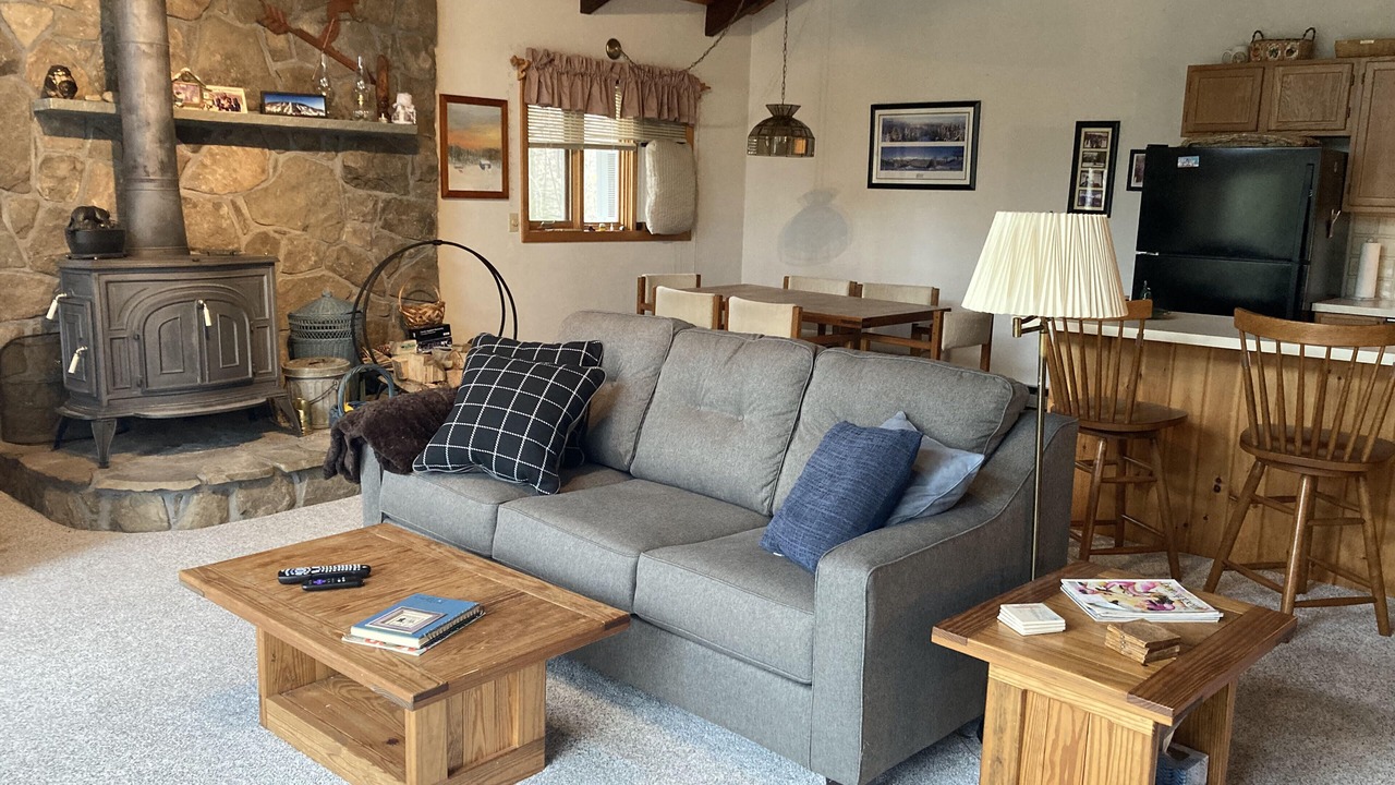Photo of Livingroom in Birchview by the Saco