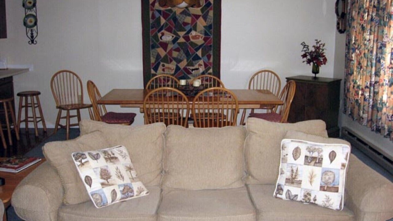 Photo of Livingroom in North Creek