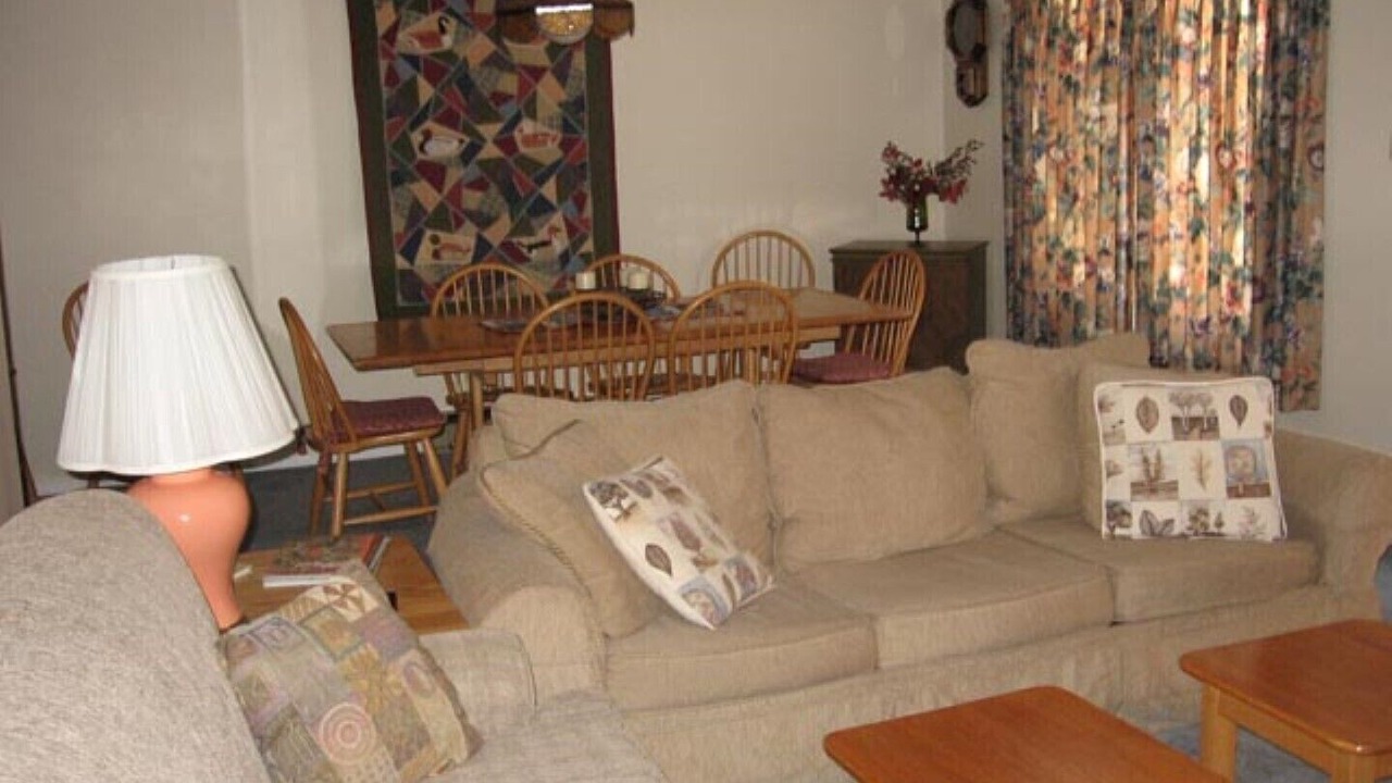 Photo of Livingroom in North Creek