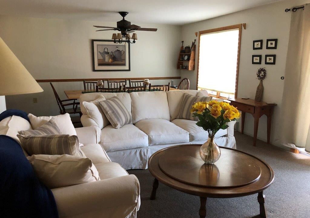Photo of Livingroom in North Creek