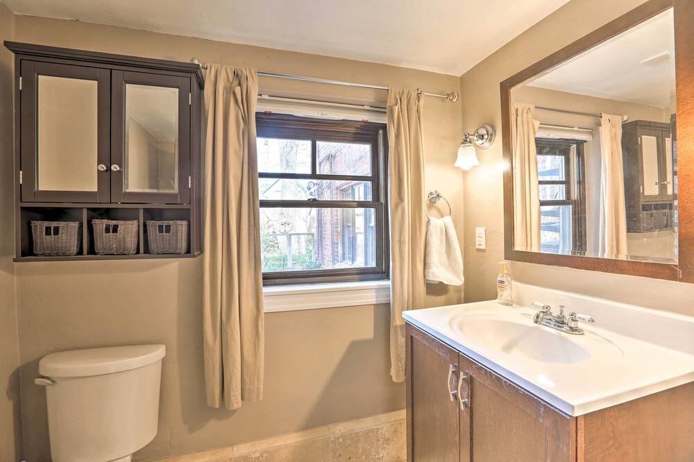 Photo of Bathroom in Country Club