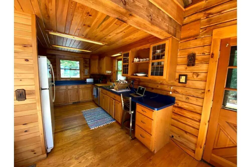 Photo of Kitchen in Schroon Lake