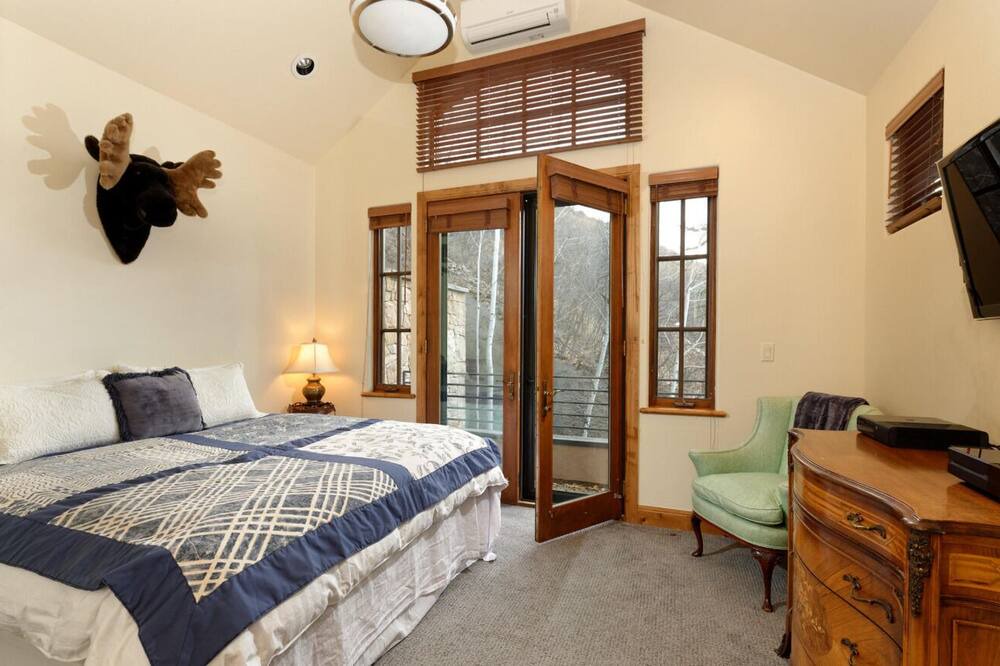 Photo of Bedroom in Aspen
