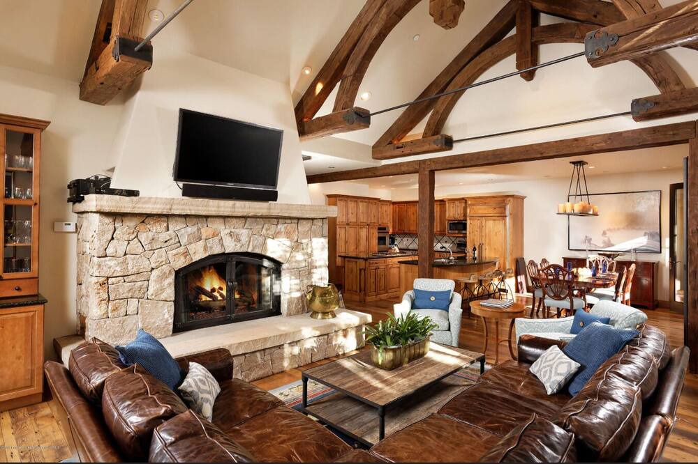 Photo of Livingroom in Aspen