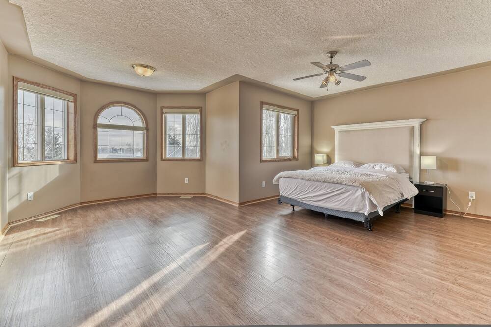 Photo of Others in Chestermere