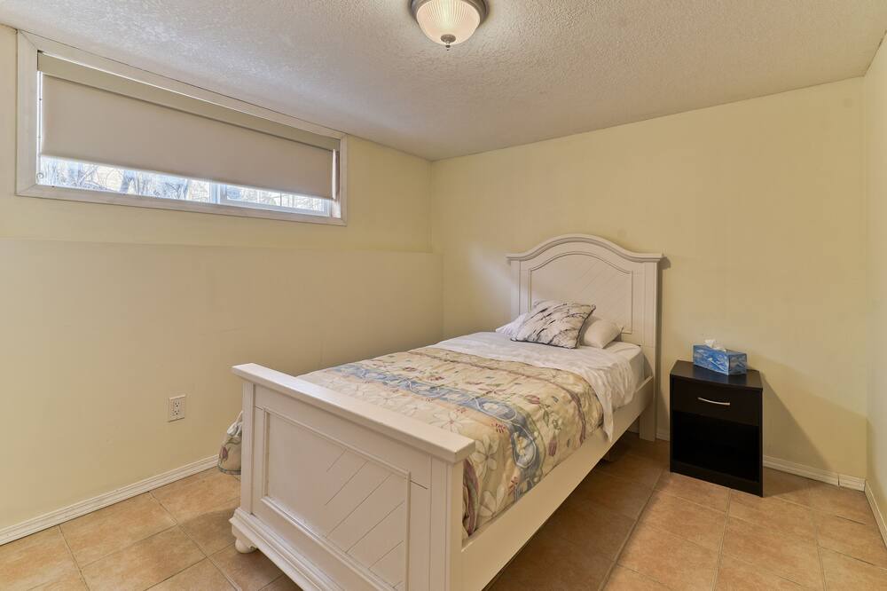Photo of Others in Chestermere