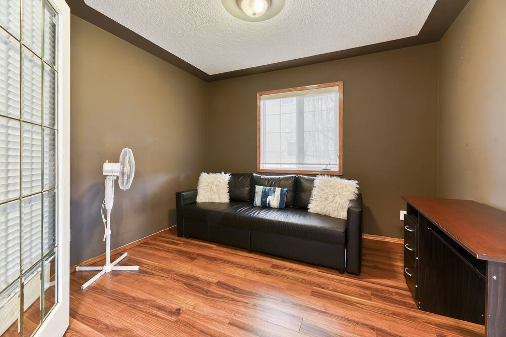 Photo of Others in Chestermere