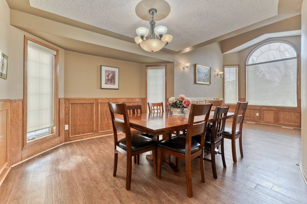 Photo of Livingroom in Chestermere