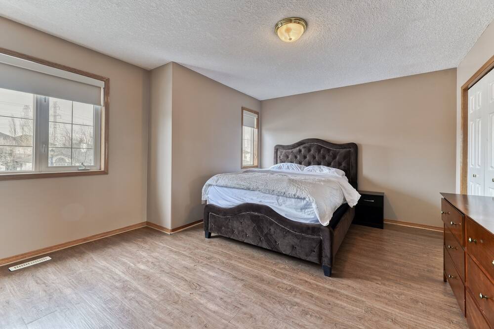 Photo of Others in Chestermere