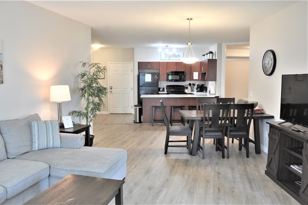 Photo of Livingroom in Quail Ridge