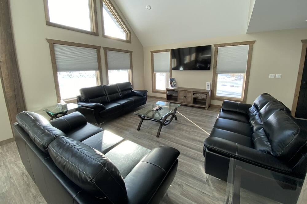 Photo of Livingroom in Valemount