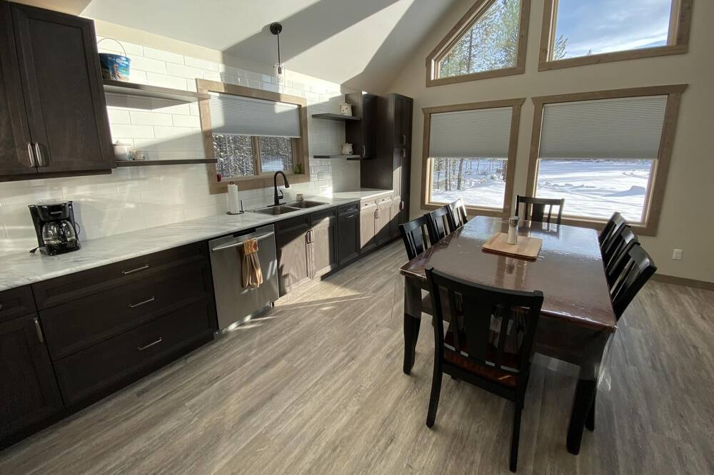 Photo of Kitchen in Valemount