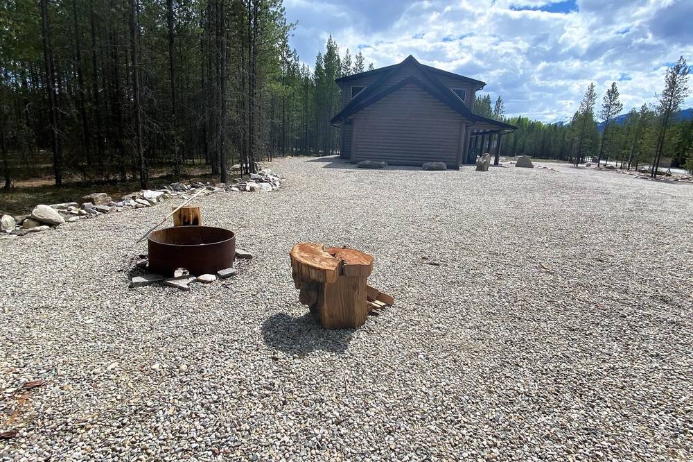 Photo of Outdoor in Valemount