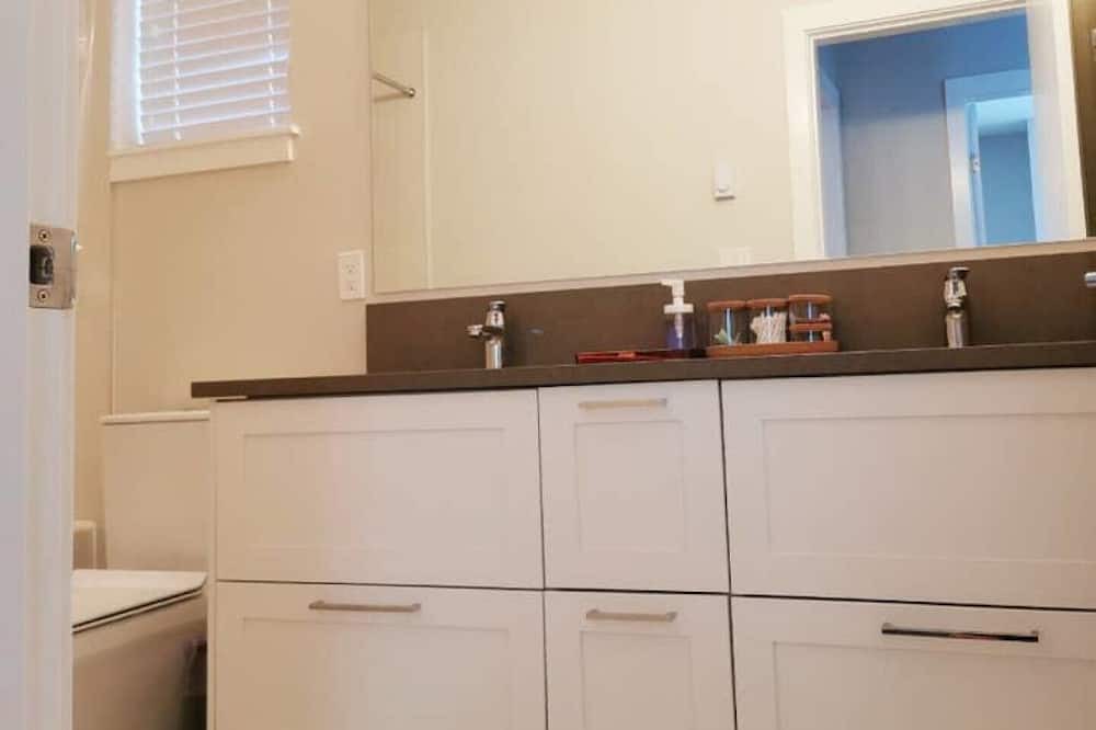 Photo of Bathroom in Burnaby