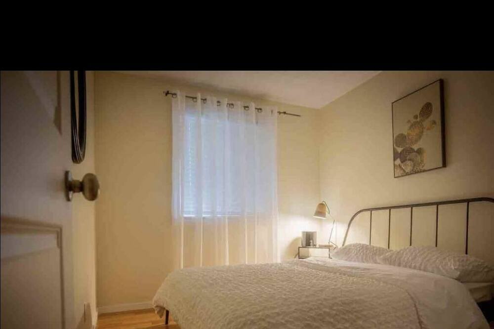 Photo of Bedroom in West Edmonton