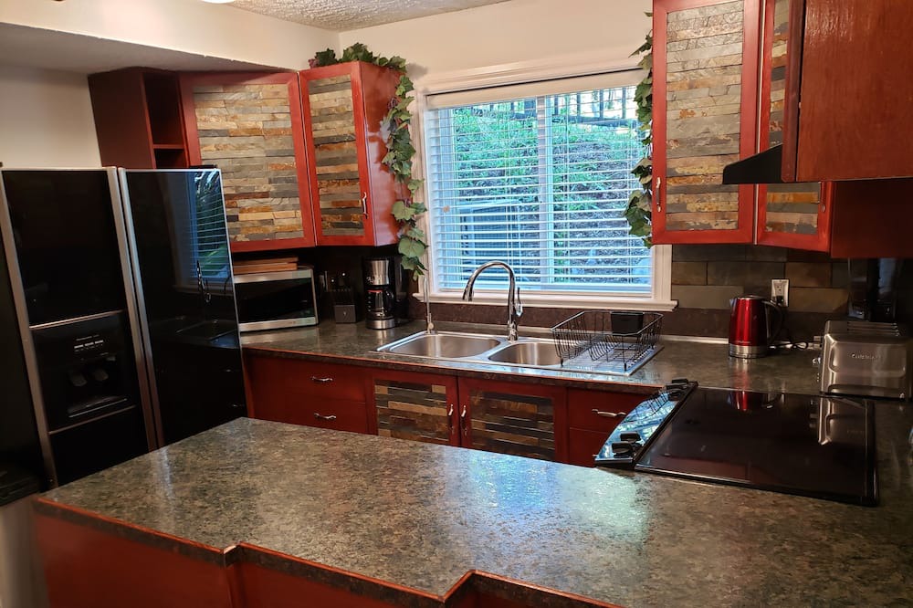 Photo of Kitchen in Highlands