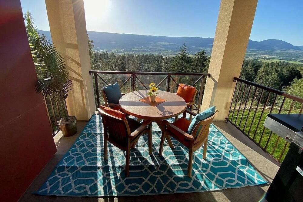 Photo of Outdoor in Quail Ridge