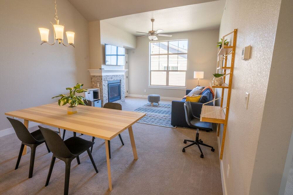 Photo of Livingroom in Centerra