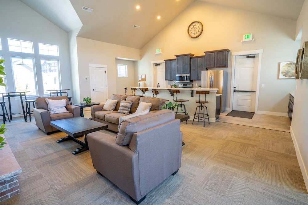 Photo of Livingroom in Centerra