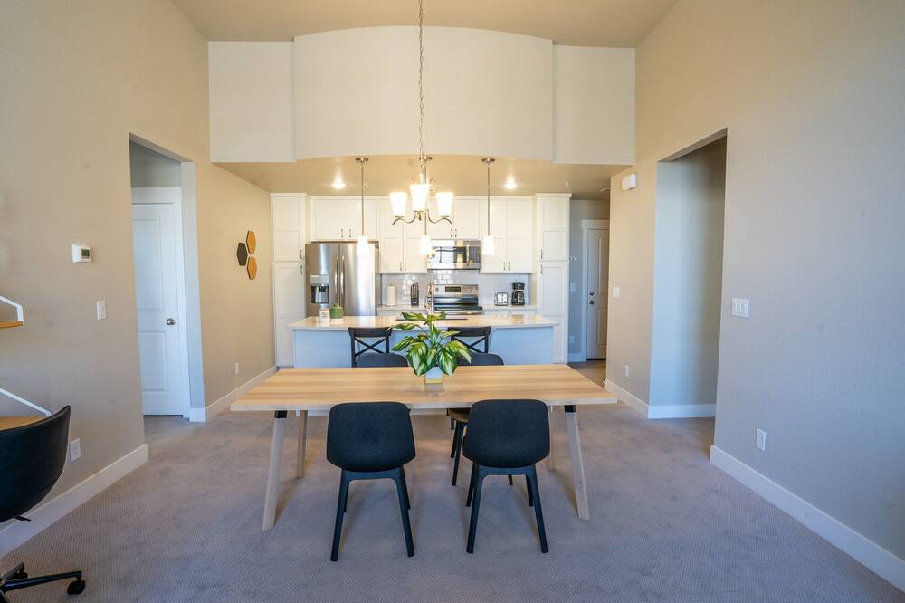 Photo of Kitchen in Centerra