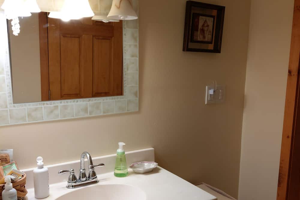 Photo of Bathroom in Franconia