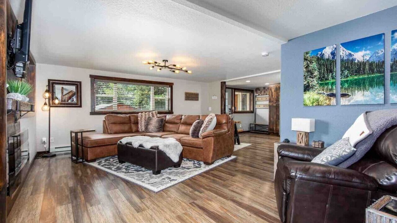 Photo of Livingroom in Estes Park