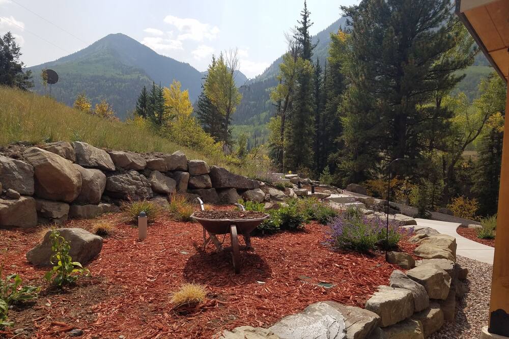Photo of Outdoor in Carbondale