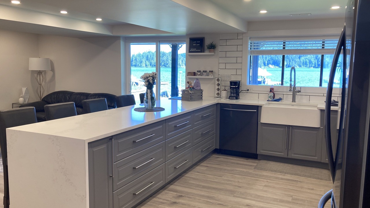 Photo of Kitchen in Shawnigan Lake