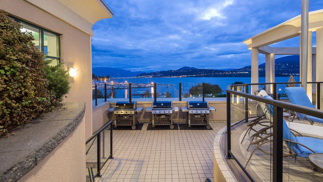 Photo of Outdoor in Kelowna Central Business District