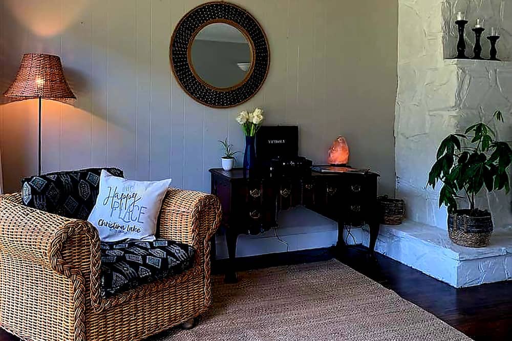 Photo of Livingroom in Christina Lake