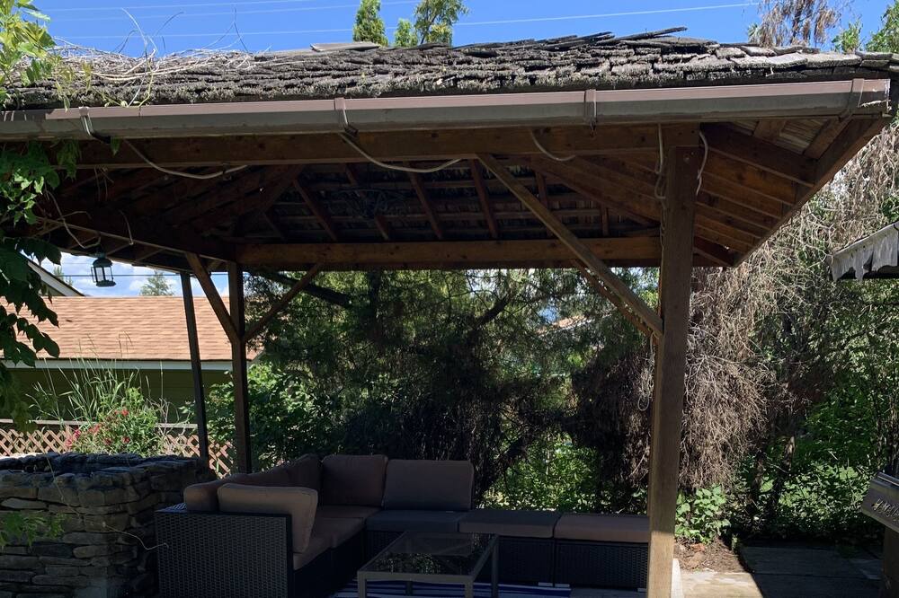 Photo of Patio Balcony in Christina Lake