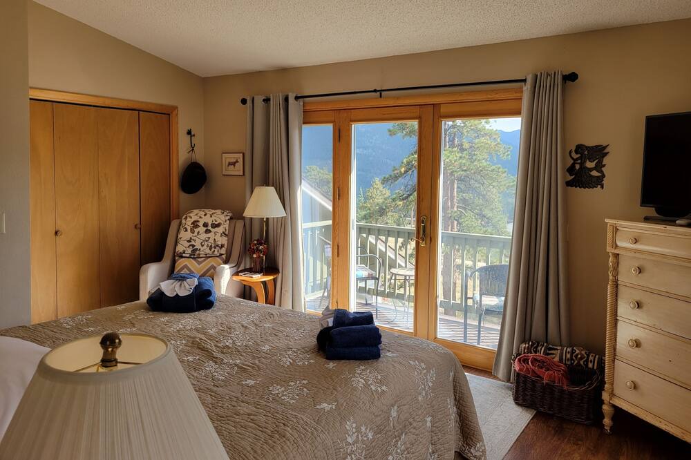 Photo of Patio Balcony in Estes Park
