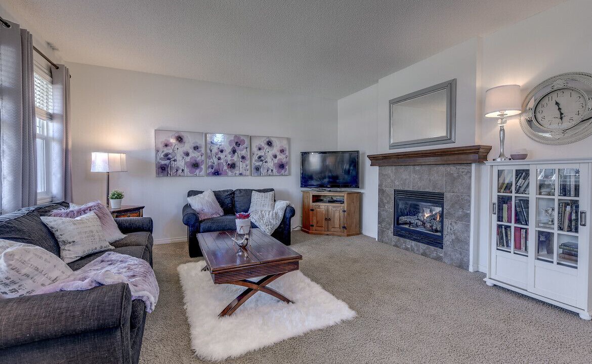 Photo of Livingroom in Cochrane