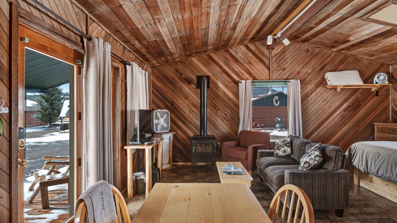 Photo of Livingroom in South Fork