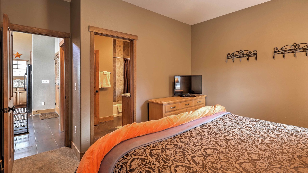 Photo of Bedroom in Rendezvous