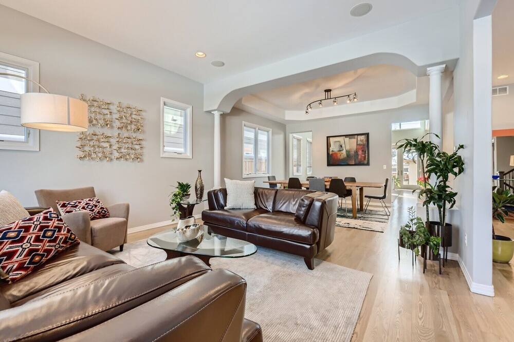 Photo of Livingroom in University Park