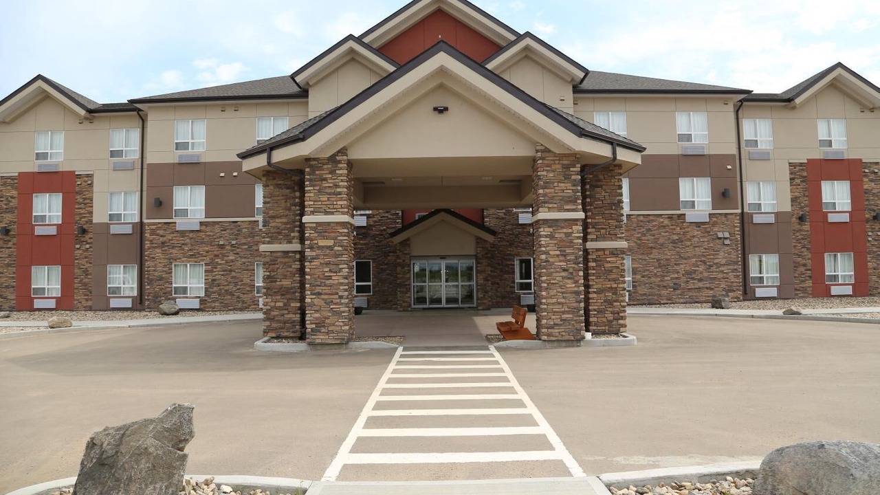 Photo of Outdoor in Macklin