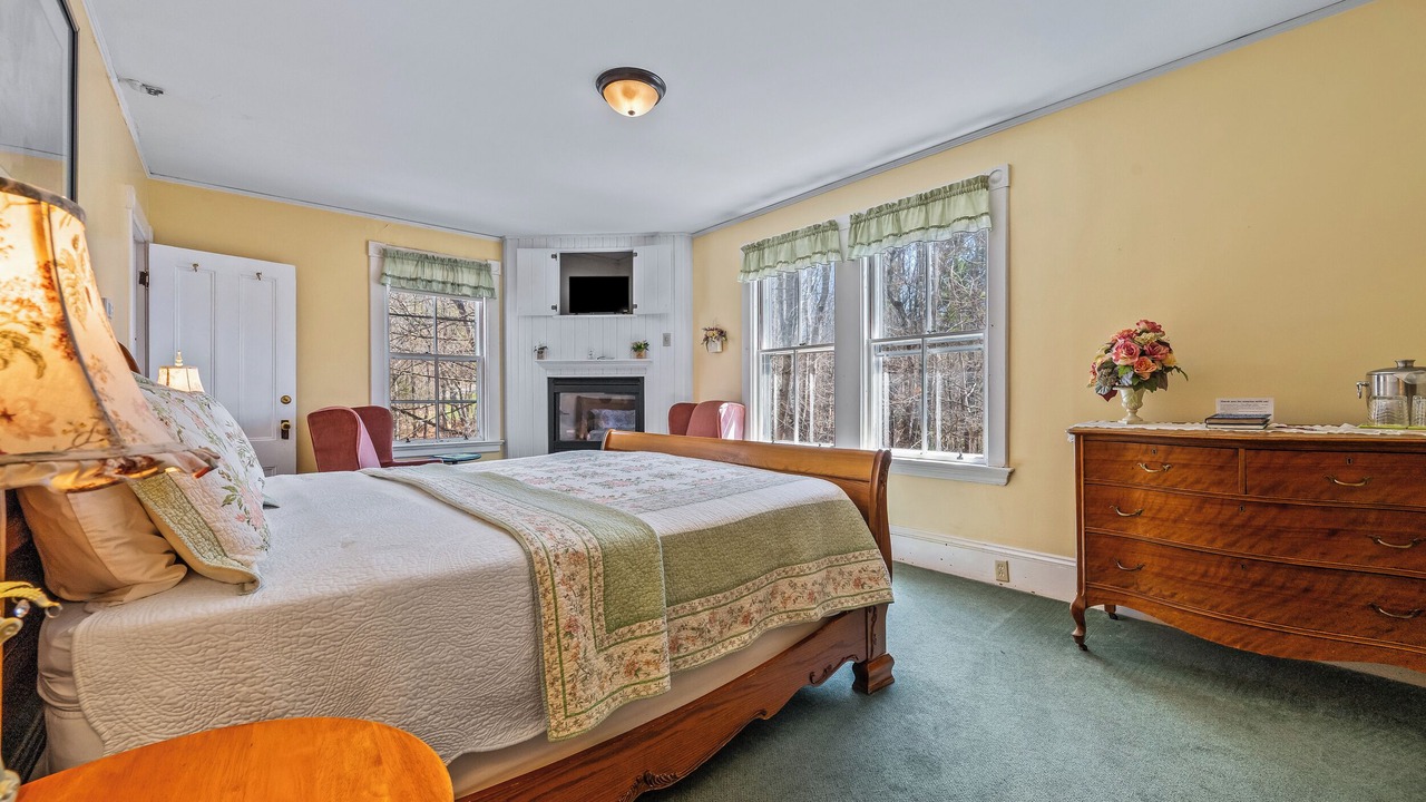 Photo of Bedroom in Jackson
