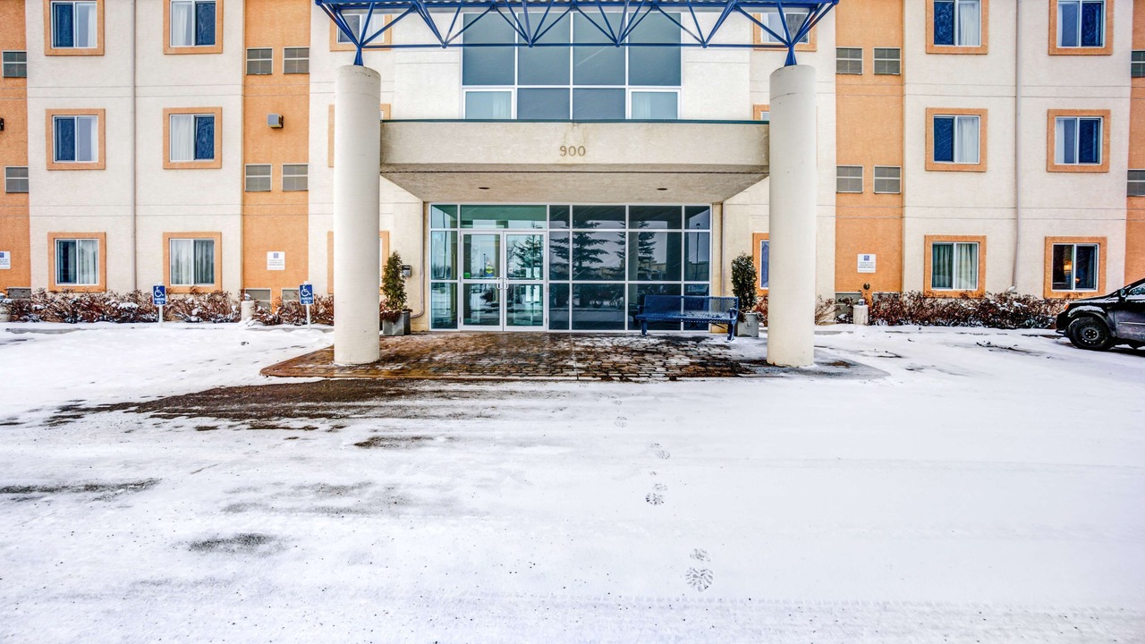 Photo of Outdoor in Red Deer