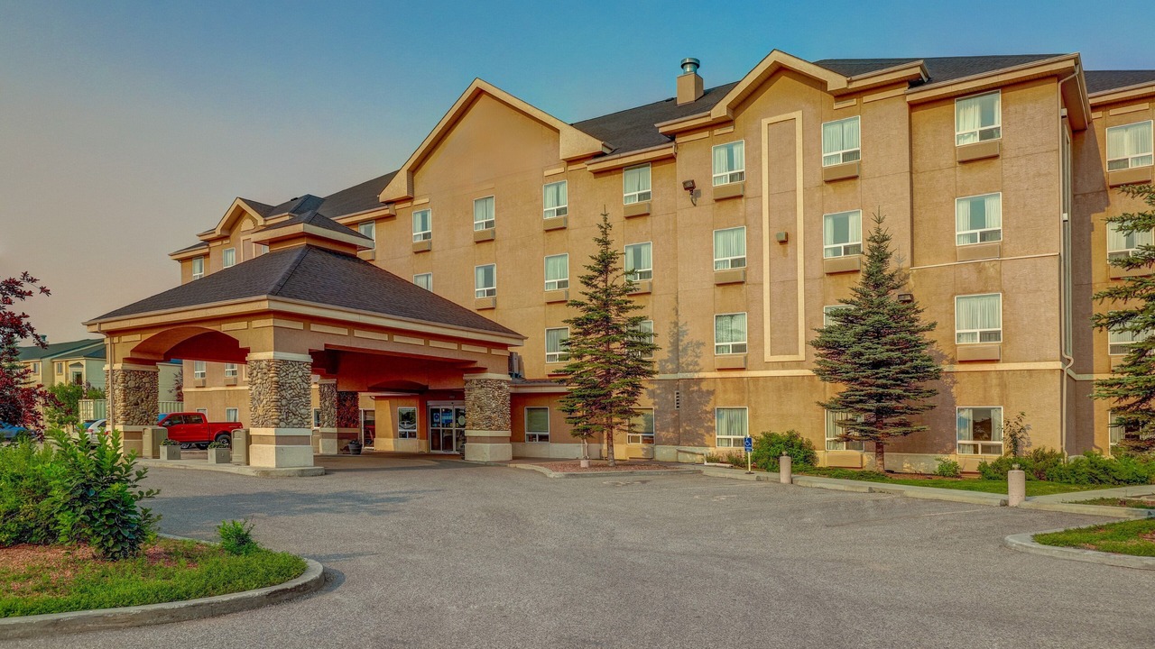 Photo of Outdoor in Red Deer