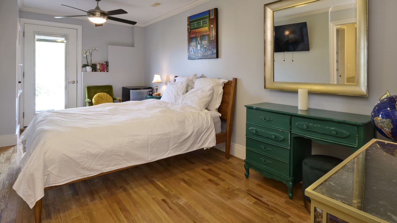 Photo of Bedroom in Okanagan-Similkameen